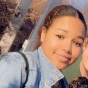 Meet your Posher, Deja